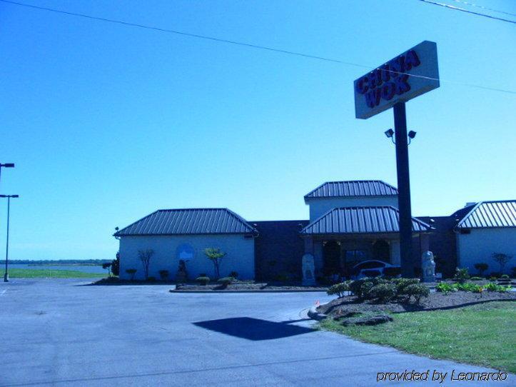 Days Inn Gun Barrel City Exterior foto